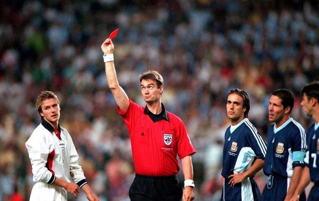  多特蒙德主场不敌弗赖堡爆冷输球  